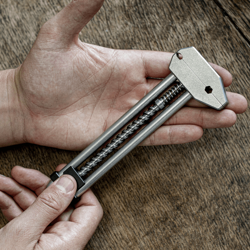 metmo adjustable wrench