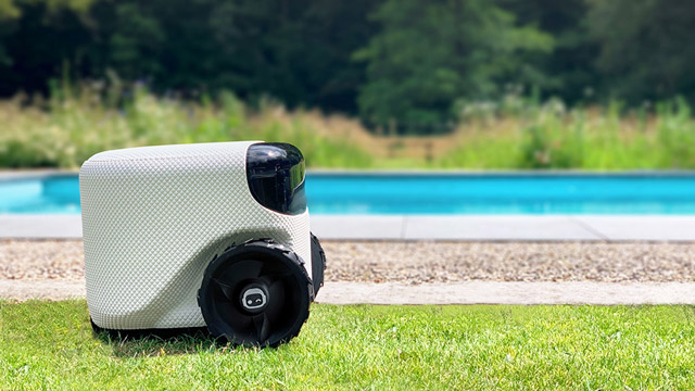 Toadi: Autonomous lawn robot powered by A.I.